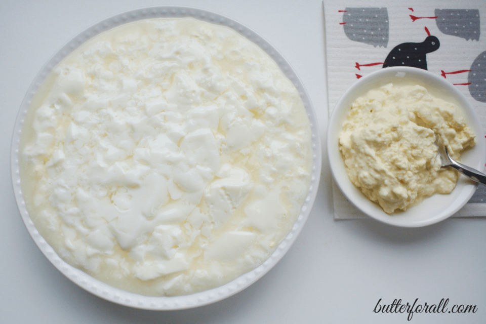 Clabber Milk – What It Is, Why You Should Eat It, and How To Make It ...