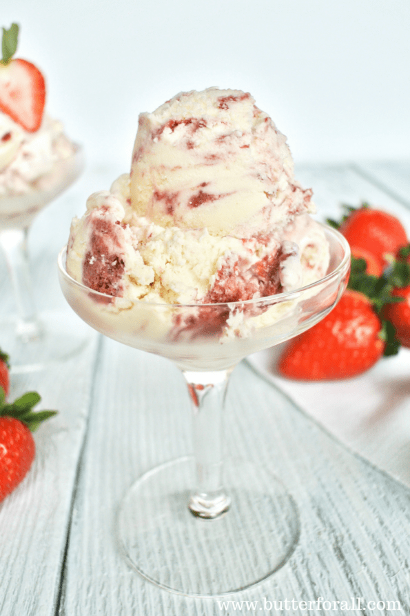 A bowl of strawberry cheesecake ice cream.