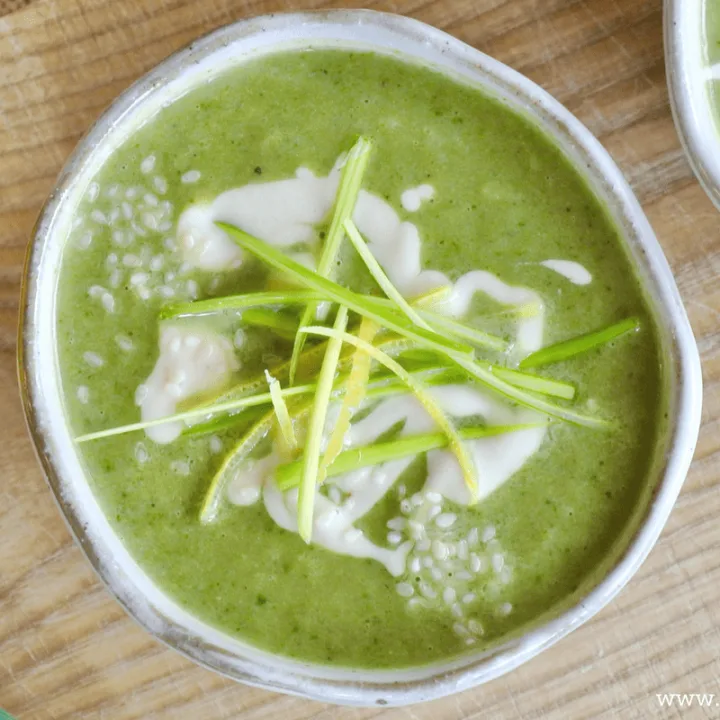 Easy Detoxifying Green Goddess Soup