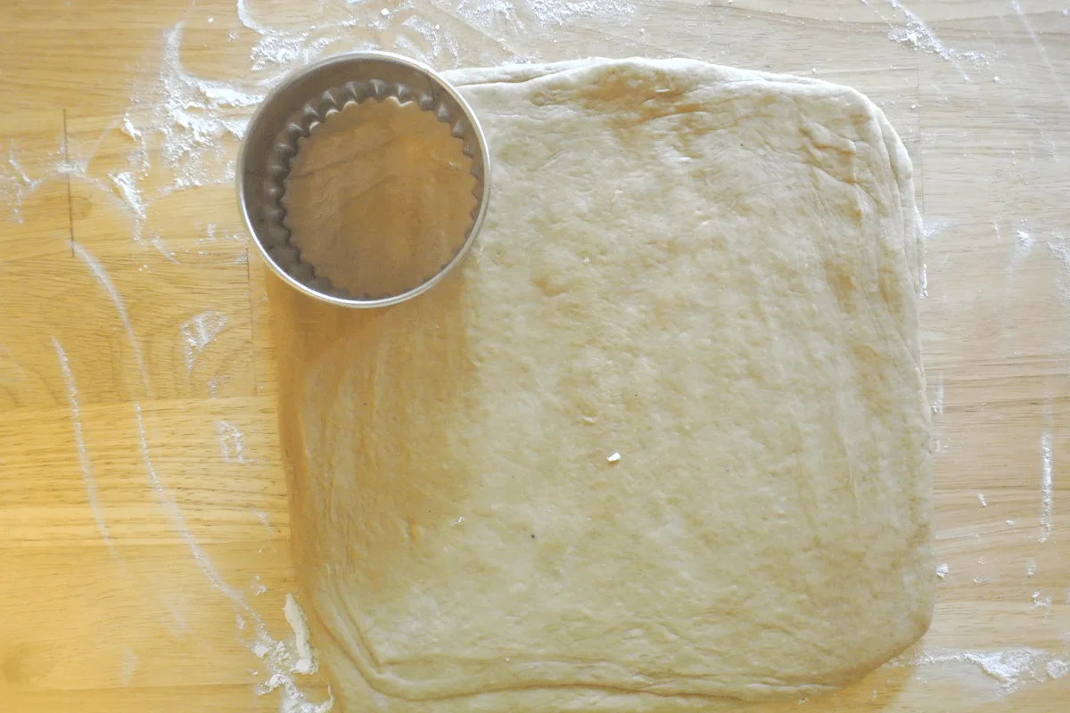Cutting the dough into shortcakes.