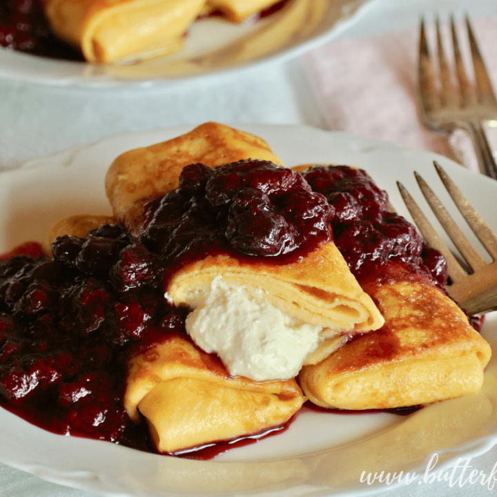 A plate of hot sourdough blintzes just waiting to be devoured!