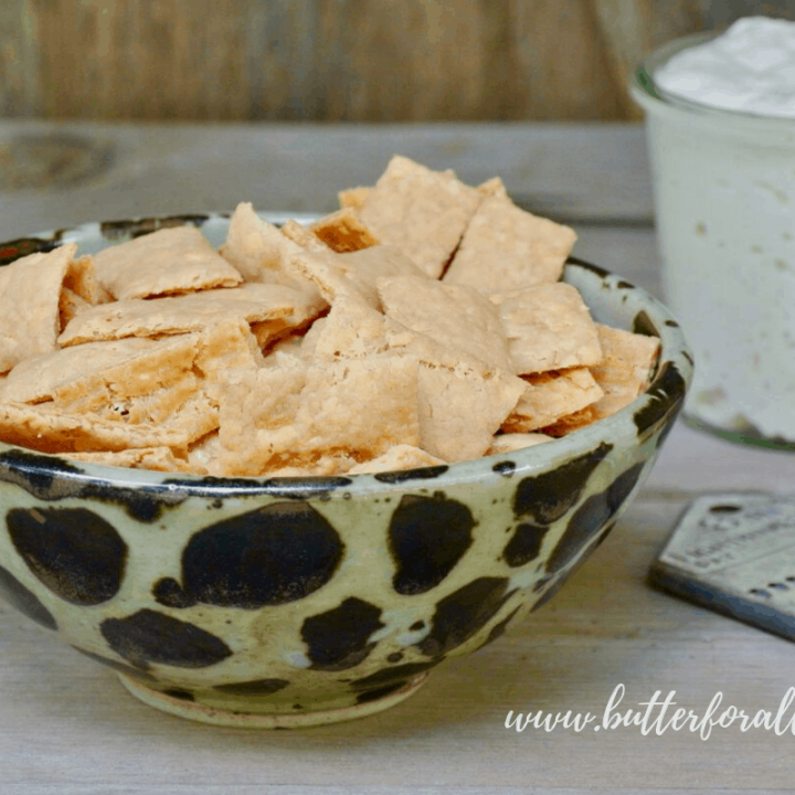 These crispy cheddar crackers are made with fully fermented sourdough starter discard for an easy and fast REAL sourdough recipe.