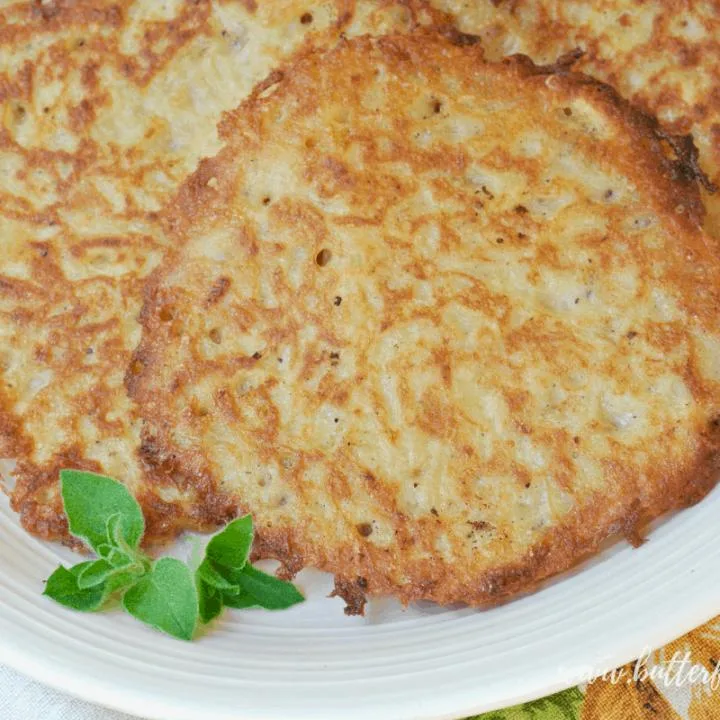 This easy 7 ingredient sourdough batter makes a perfect Sourdough Potato Pancake with a soft chewy center and crispy crunchy exterior. #Latkes #Breakfast #Brunch #Starter #fermented #sourdough #batter #pancake #potato #savory #applesauce #sourcream #cultured #realfood #wapf #nourishingtraditions #sourdoughforlife #sidedish #snack #healthy #traditional